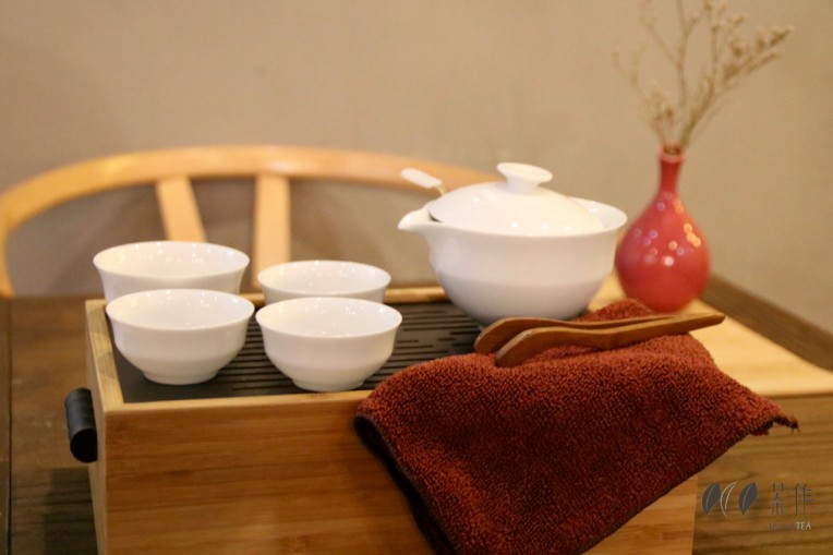 Tea-set for travellers